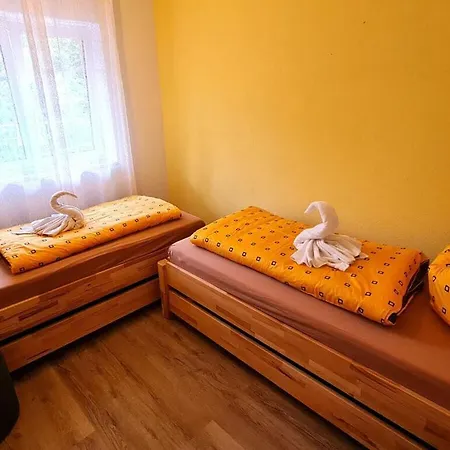 Сasa de vacaciones Alpina Zon-appartement Met Xl-terras