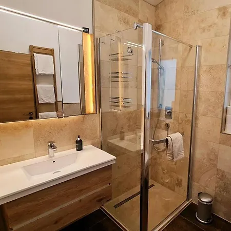 Сasa de vacaciones Alpina Zon-appartement Met Xl-terras Füssen