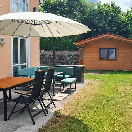 Alpina Zon-appartement Met Xl-terras Сasa de vacaciones *