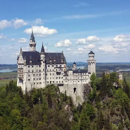 Alpina Zon-appartement Met Xl-terras Сasa de vacaciones Füssen
