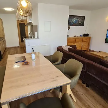Alpina Zon-appartement Met Xl-terras Сasa de vacaciones Füssen
